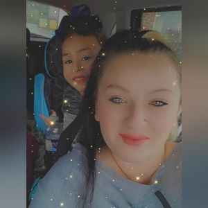 Meet your Posher, Karlyee